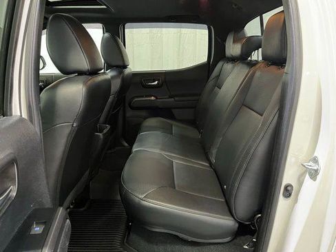 Certified 2023 Toyota Tacoma TRD Sport w/ TRD Premium Sport Package AWD/4WD image 11