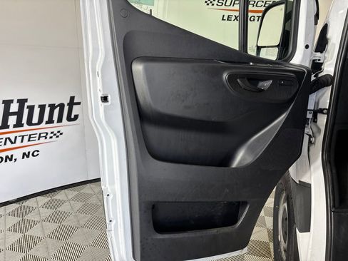 Used 2024 Mercedes-Benz Sprinter 2500 w/ Acoustic Package image 6