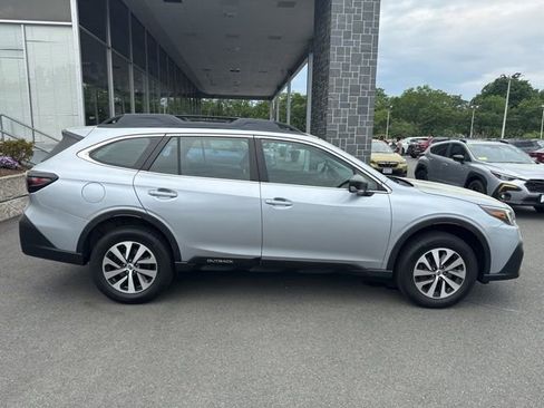 Used 2020 Subaru Outback Touring w/ Popular Package #2 AWD/4WD image 8