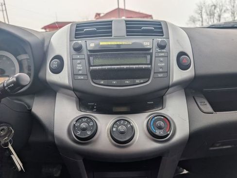 Used 2007 Toyota RAV4 Sport image 9