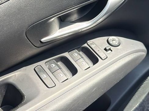 Used 2022 Hyundai Santa Cruz SEL w/ Activity Package FWD image 16