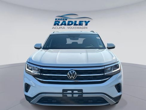 Certified 2022 Volkswagen Atlas Cross Sport SE image 22