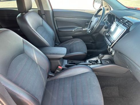 Used 2024 Mitsubishi Outlander Sport SE image 35