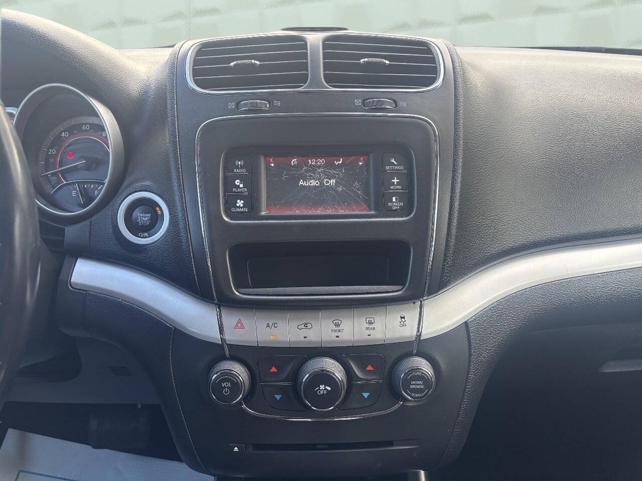 Used 2019 Dodge Journey SE w/ Connectivity Group FWD image 24