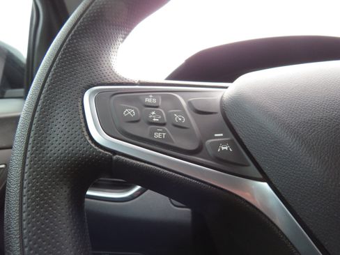 Used 2023 Chevrolet Equinox LT image 20