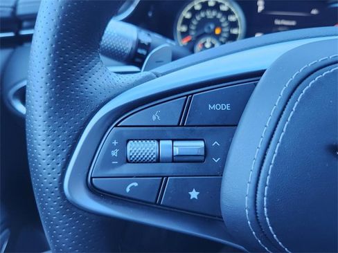 Used 2025 Genesis GV70 3.5T Sport w/ Sport Advanced Package image 7