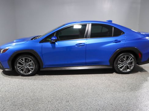 Used 2022 Subaru WRX AWD/4WD image 10