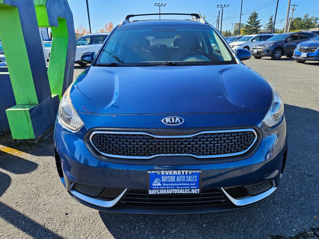 Used 2017 Kia Niro LX FWD image 7