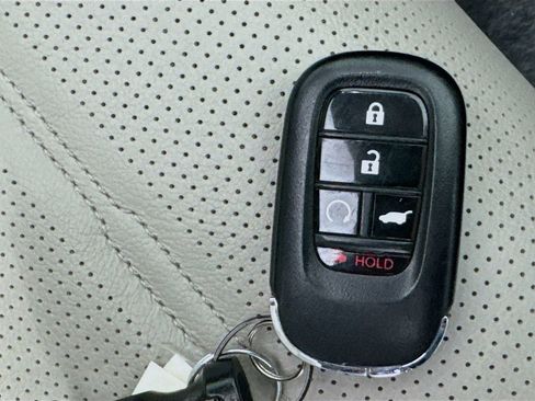 Used 2025 Honda CR-V EX-L image 39
