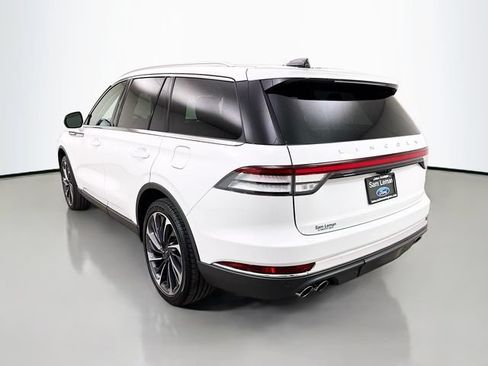 Used 2025 Lincoln Aviator Reserve w/ Equipment Group 201A AWD/4WD image 5
