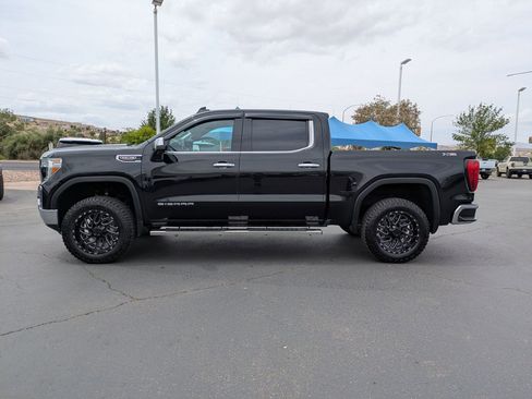 Used 2021 GMC Sierra 1500 SLT w/ SLT Convenience Package AWD/4WD image 7