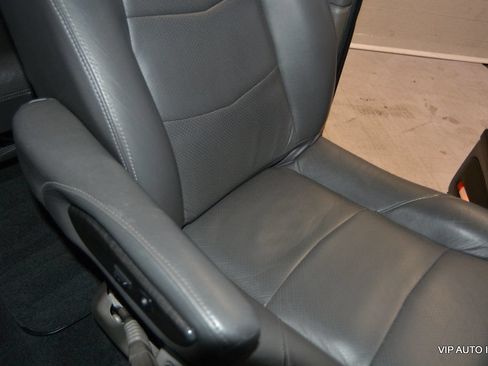 Used 2020 GMC Savana 2500 Extended w/ Enhanced Convenience Package RWD image 24