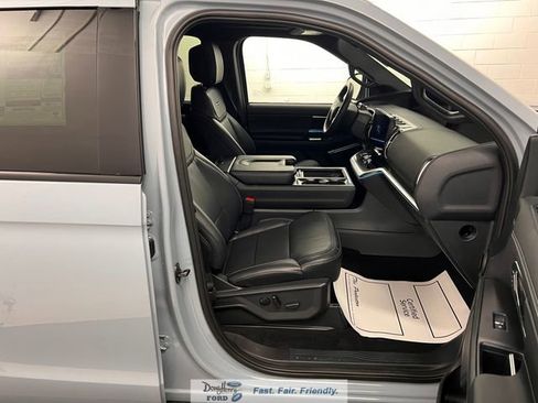 New 2026 Ford Expedition Max Platinum AWD/4WD image 40