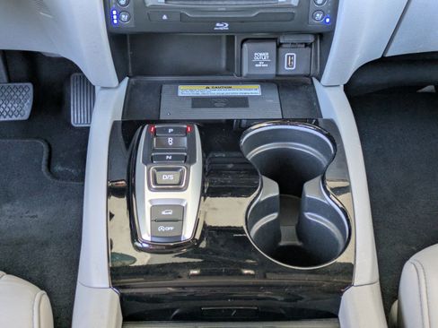 Used 2021 Honda Pilot Elite image 21