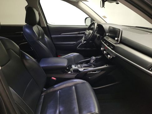Used 2020 Kia Telluride S AWD/4WD image 21