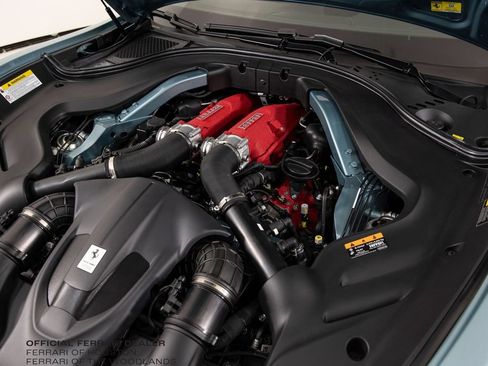 Used 2025 Ferrari Roma Spider RWD image 37