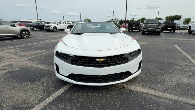Used 2023 Chevrolet Camaro LT w/ Technology Package RWD image 3