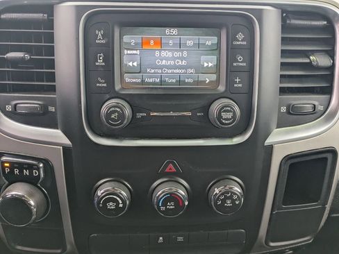 Used 2020 RAM 1500 Classic SLT image 22