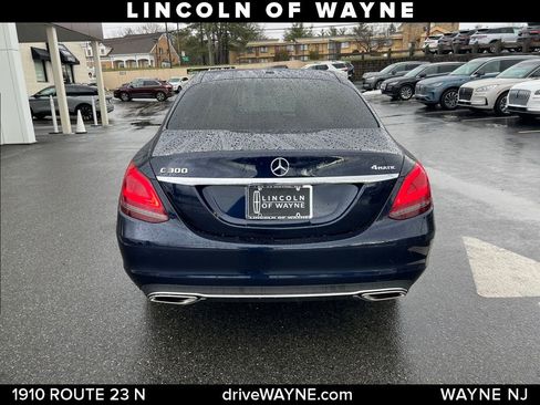 Used 2021 Mercedes-Benz C 300 4MATIC Sedan image 4