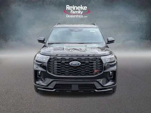 New 2026 Ford Explorer ST image 9
