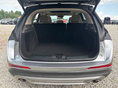 Used 2022 Lincoln Corsair AWD w/ Premium Package image 13