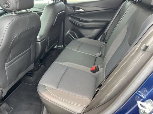 Used 2023 Buick Encore GX Preferred w/ Cold Weather Comfort Package FWD image 17