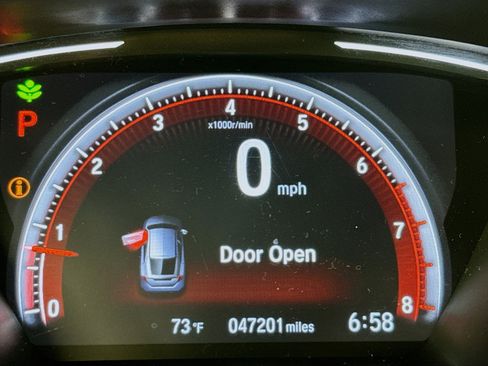 Used 2021 Honda Civic Sport image 15