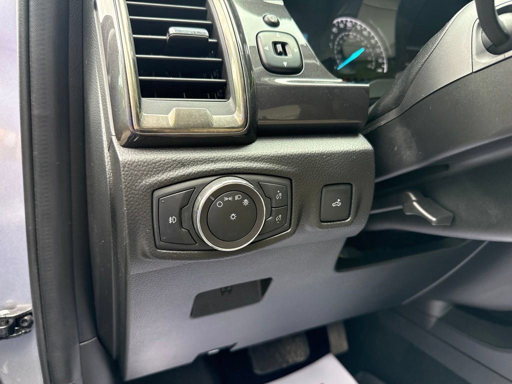 Used 2020 Ford Ranger Lariat w/ Equipment Group 501A Mid AWD/4WD image 14