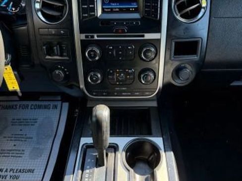 Used 2017 Ford Expedition EL XL w/ Equipment Group 101A image 27