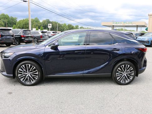 Used 2025 Lexus RX 350 w/ Convenience Package AWD/4WD image 2