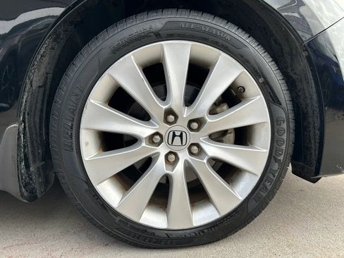Used 2010 Honda Accord EX-L image 23