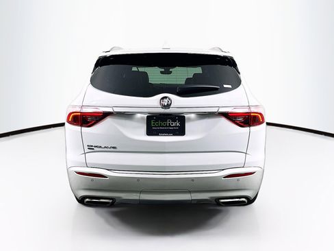 Used 2024 Buick Enclave Premium image 7