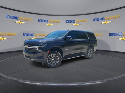 Used 2022 Chevrolet Tahoe LT w/ LT Signature Package AWD/4WD image 7