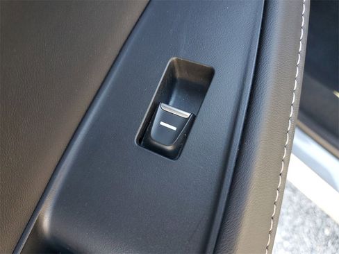 Certified 2023 Acura MDX SH-AWD w/ Technology Package image 18