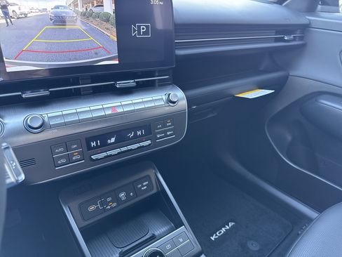 New 2026 Hyundai Kona SEL Premium image 9
