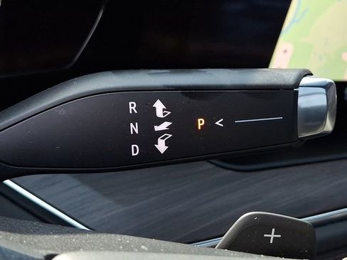 Used 2026 Chevrolet Suburban Z71 w/ Z71 Off-Road Package image 15