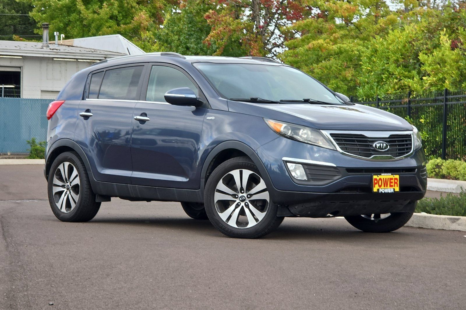 Used 2011 Kia Sportage EX w/ Premium Pkg w/Leather Seats AWD/4WD image 2