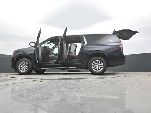 Used 2022 Chevrolet Suburban LS AWD/4WD image 56
