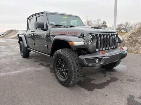 Used 2021 Jeep Gladiator Mojave image 1