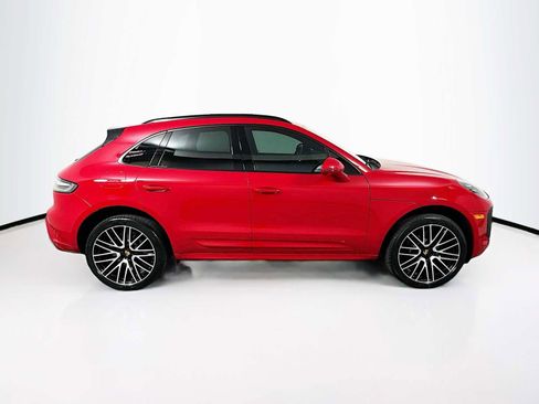 New 2026 Porsche Macan image 8