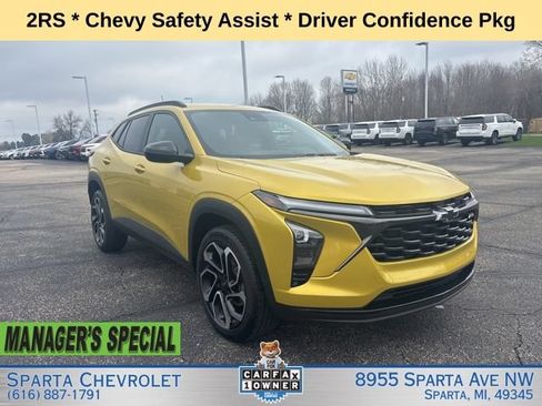 Used 2024 Chevrolet Trax RS w/ Driver Confidence Package FWD image 1