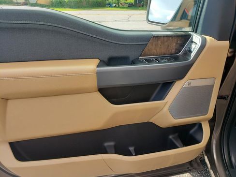 Used 2021 Ford F150 Lariat w/ Equipment Group 501A Mid AWD/4WD image 11