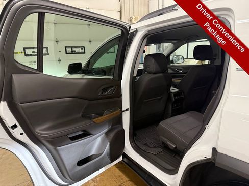 Used 2023 GMC Acadia SLE w/ Driver Convenience Package AWD/4WD image 29