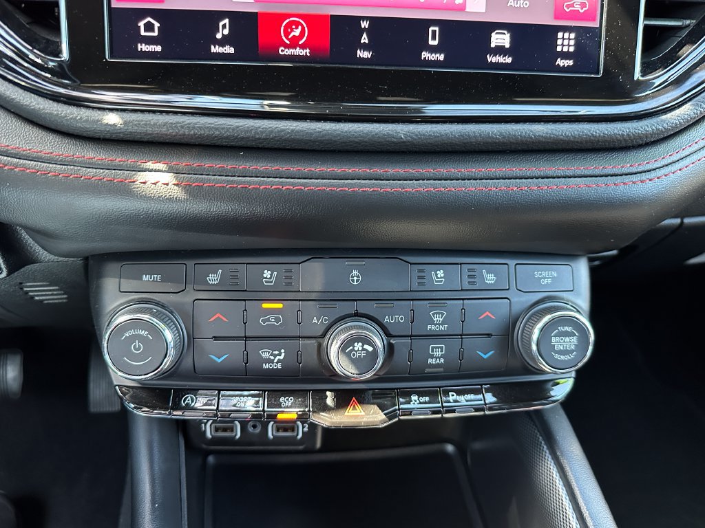 Certified 2024 Dodge Durango GT RWD image 33