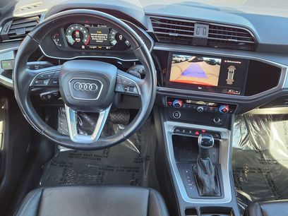 Used 2024 Audi Q3 2.0T Premium