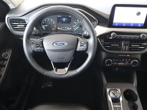 Used 2022 Ford Escape SEL FWD image 21