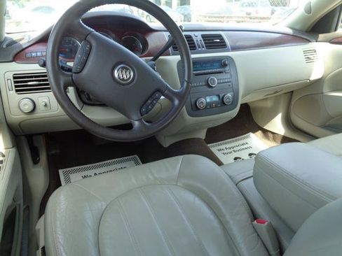 Used 2007 Buick Lucerne CXL w/ Driver Confidence Package FWD image 8
