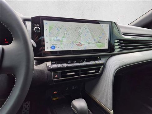 Used 2025 Toyota Camry SE w/ Multimedia Upgrade Package FWD image 15