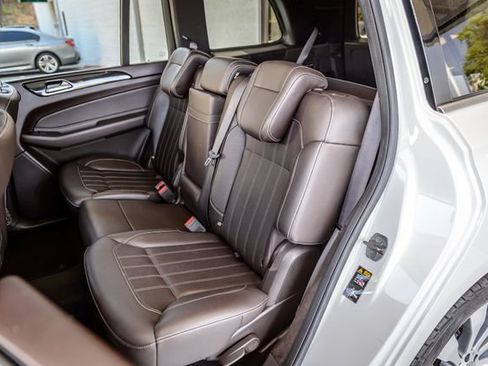 Used 2018 Mercedes-Benz GLS 450 4MATIC w/ Premium Package image 45