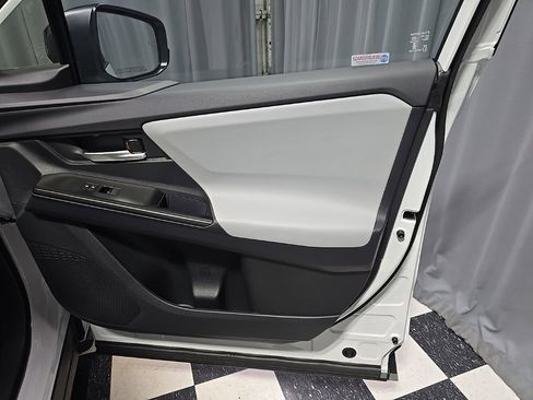 New 2026 Subaru Solterra Premium image 6